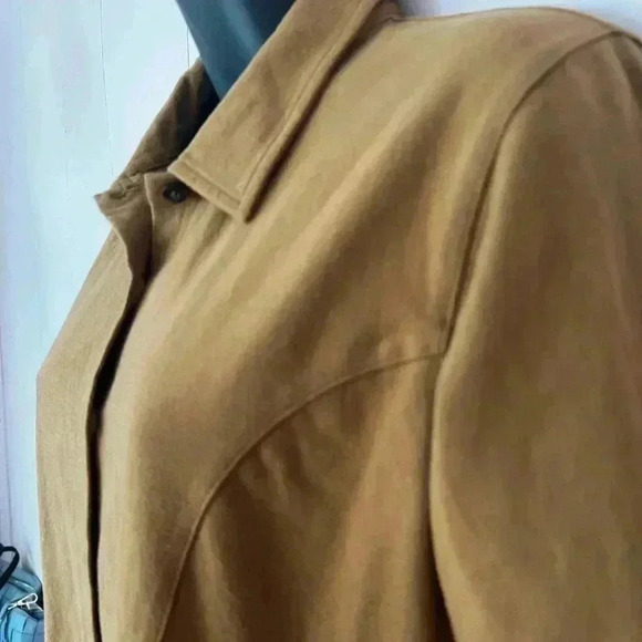 Telluride Clothing Co Women Shirt Faux Suede Look Button Up Camel Pocket Size M - Picture 2 of 4